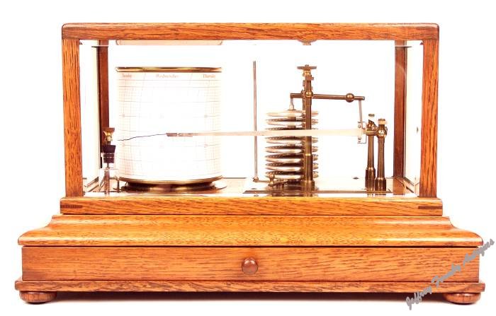 An 8-day barograph by John Trotter Ltd. c1930